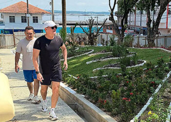 Obras executadas no Centro Histórico de Manaus são vistoriadas por David Almeida