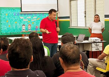 Projeto ‘Concultura nos Bairros’ chega à zona oeste de Manaus para orientar artistas sobre apoio cultural