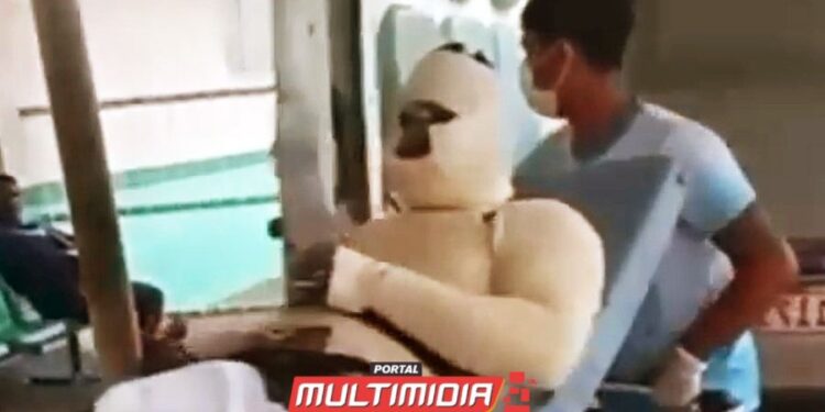 Usina de asfalto explode em Itacoatiara e deixa trabalhador com queimaduras graves; veja o vídeo