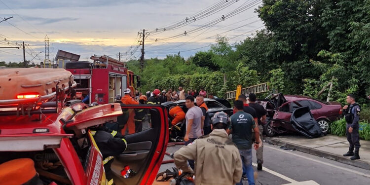 Acidente de trânsito fere duas pessoas e mata homem na zona leste de Manaus