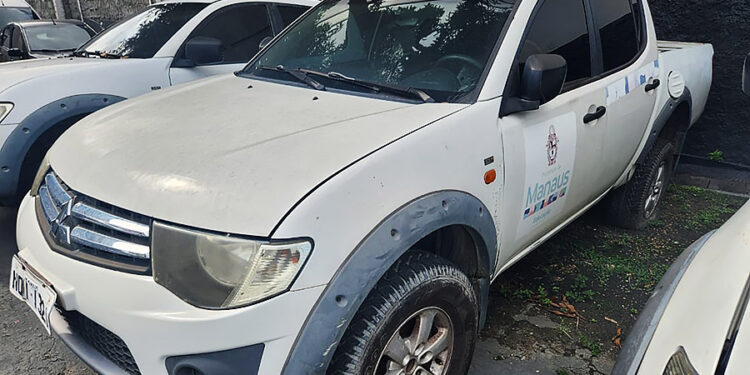 Leilão de veículos e equipamentos da Prefeitura de Manaus arrecada mais de R$ 1 milhão