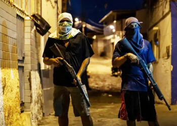 Câmara Federal aprova projeto antifacção e endurece pena para crime organizado