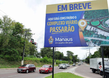 Trecho da estrada da Ponta Negra é interditado para início da obra do complexo viário Passarão