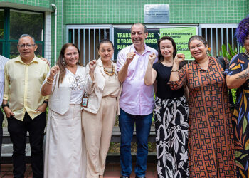 Em visita à Fiocruz Manaus, Omar Aziz reforça compromisso com a pesquisa científica