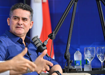 Em entrevista na Fecomércio, David Almeida defende fortalecimento do comércio e apoio aos microempreendedores do AM