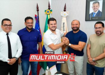 No dia do Servidor Público, prefeito Renato Junior convoca mais de 1,5 mil concursados da Semed