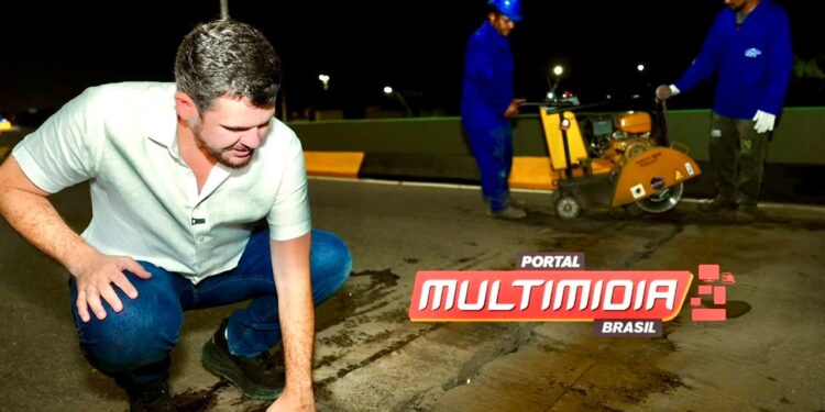 Troca das juntas de dilatação do viaduto Ayrton Senna é vistoriada pelo prefeito Renato Junior Troca das juntas de dilatação do viaduto Ayrton Senna é vistoriada pelo prefeito Renato Junior